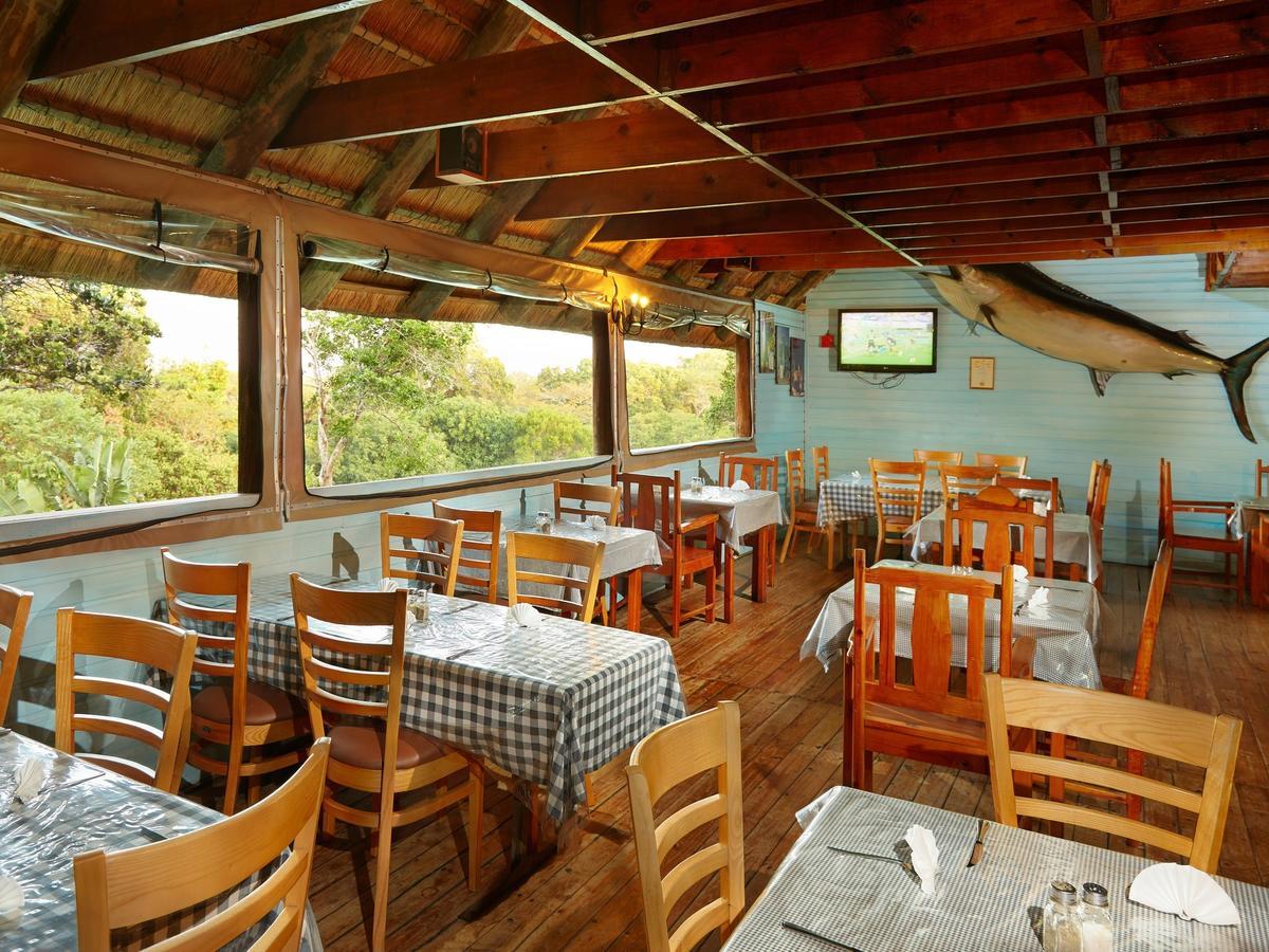First Group Sodwana Bay Lodge Self Catering Bagian luar foto